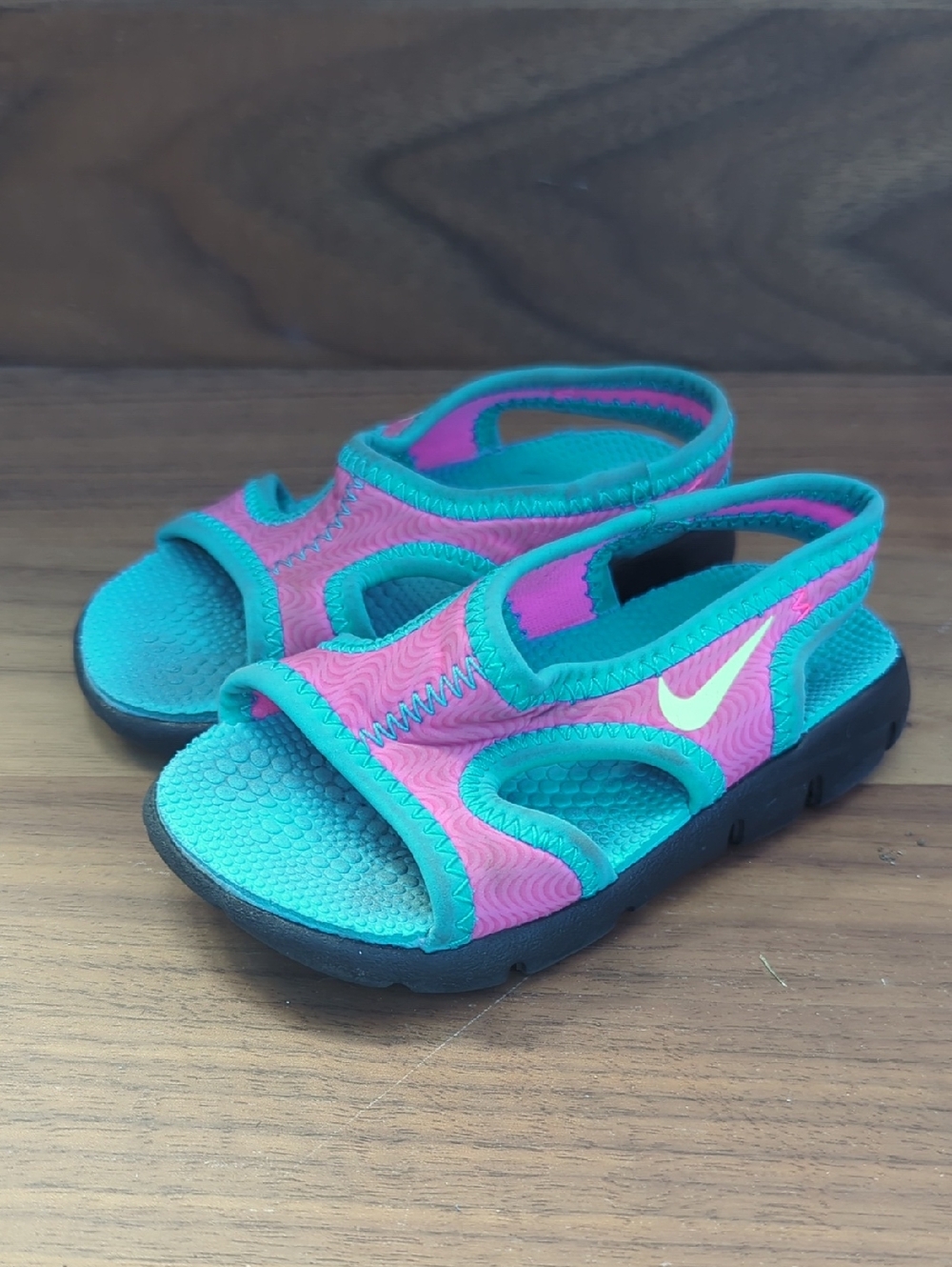 Nike Sunray Adjust 4 Kids Teal & Pink Sport Sandals